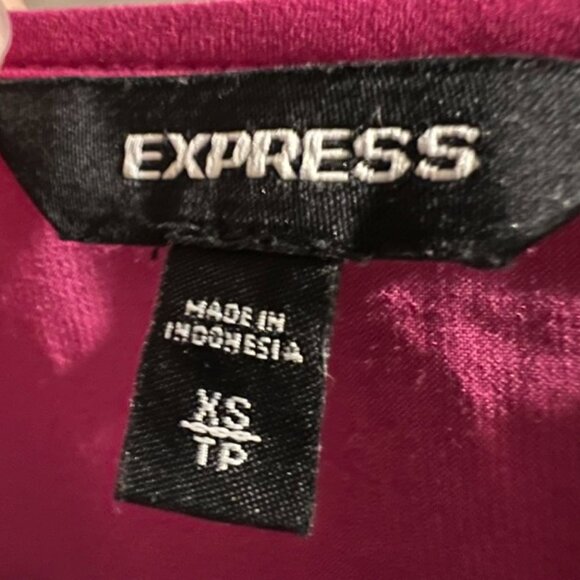 Fuchsia Satin Balloon Sleeve Shirt - Picture 3 of 3